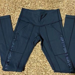 Lululemon Leggings Size O Navy Blue Great Condition